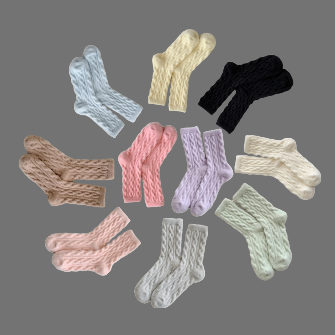 Step into Softness。 SnuggleSox